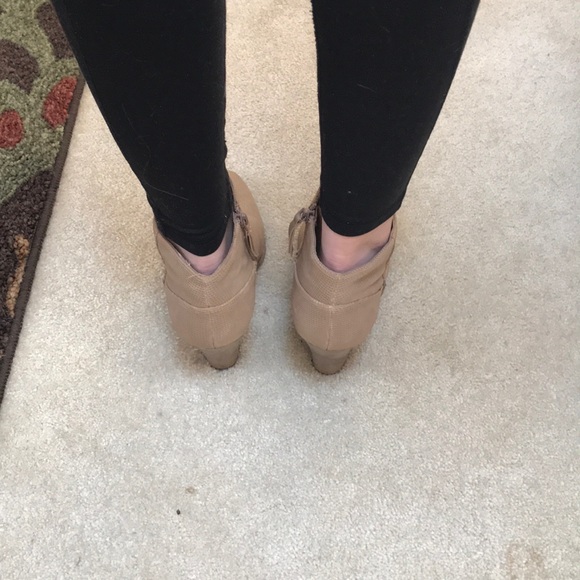 Booties - Picture 4 of 4